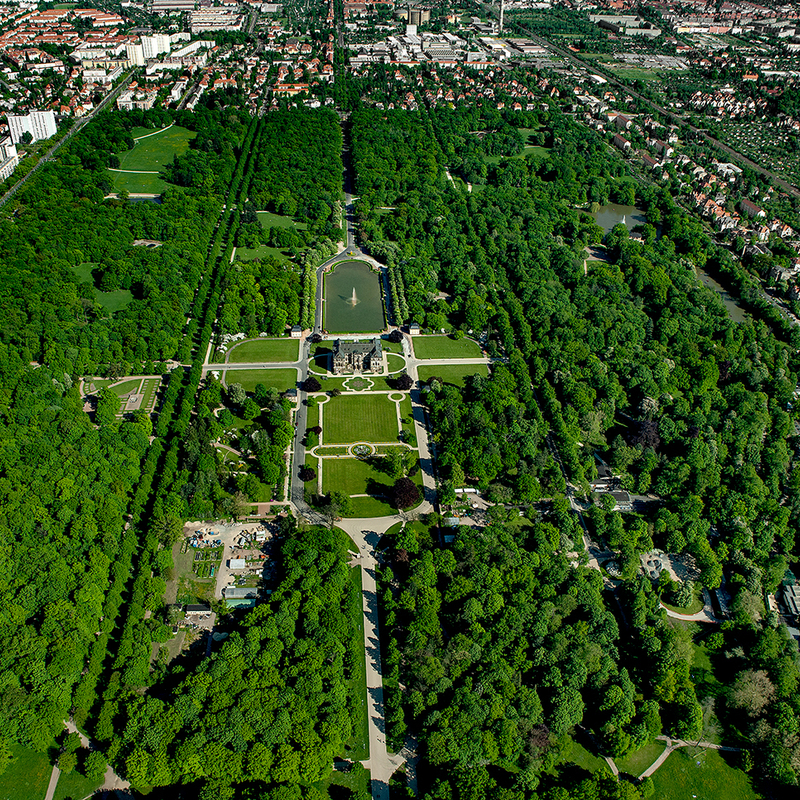 1000045-grosser-garten-in-dresden-von-oben-3-2.jpg