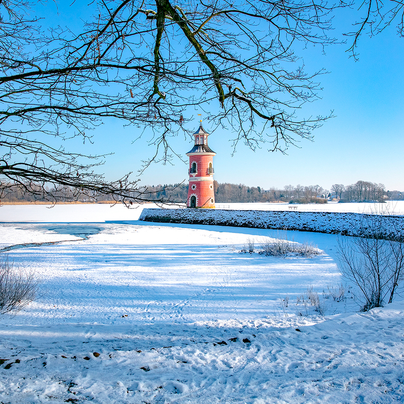 1000055-leuchtturm-an-den-moritzburger-teichen-3-2.jpg