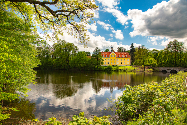 1000052-jagdschloss-grillenburg-im-tharandter-wald-3-2.jpg